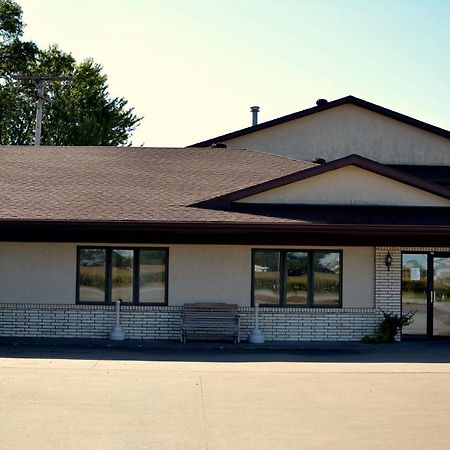 Dutch Country Inn Kalona Экстерьер фото